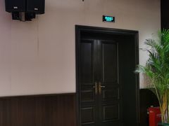 -东方明珠老上海8号餐厅