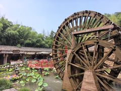-竹泉村旅游度假区