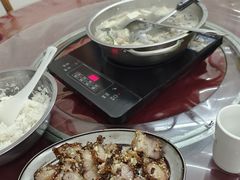 -香猪美食(中心店)