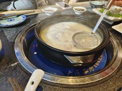 -大匠工房古船木艺术餐厅·猪肚鸡专门店(长白仙岛店)