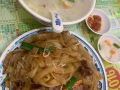 干炒牛河-顺记冰室(宝华路店)