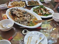 -连池鱼豆味坊(风景区店)