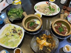-红星光发煲仔饭(文海店)