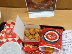 -塔斯汀中国汉堡(夏良地铁口店)