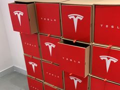 -TESLA 特斯拉(北京颐堤港体验店)