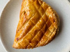 -Le Banneton Café French Bakery