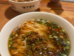 -矮子粉店1985·长沙米粉(湘春路店)
