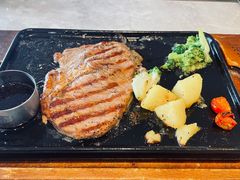 -必胜客(尹山湖歌林公园店)