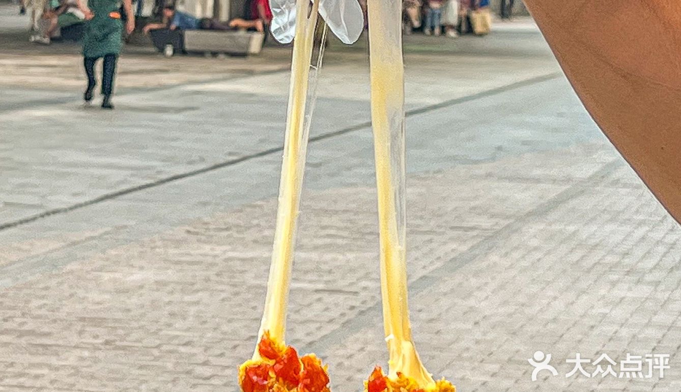 长沙最好吃的脆皮炸年糕！！也就吃了5678串