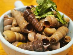 钉螺-喝丢一只鞋海鲜烧烤·海肠捞饭(市场店)