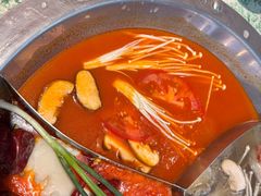 -肖婷姐大铁锅重庆火锅(南湖店)