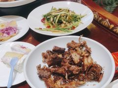 -梅花香里大酒店(郁金香路店)