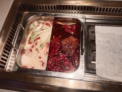 -芝小官毛肚火锅海鲜自助(苏州吴江区万宝店)