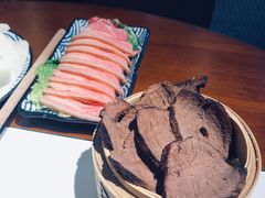 贵州带皮小黄牛-三耳火锅(洪崖洞店)
