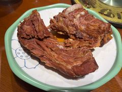 -95号酱骨·一块豆腐(展春园西路店)