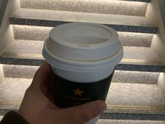 -星巴克臻选(济南恒隆店)