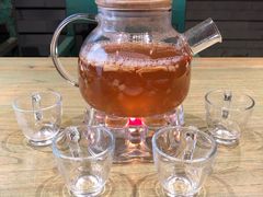 招牌琥珀金絲梨湯-京味斋·北京烤鸭(北京南站洋桥店)