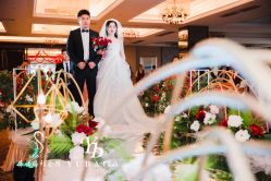 点击看大图 -予白婚纱礼服馆