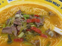 -粉小主·贵州酸汤牛肉粉(南京仙林金鹰店)