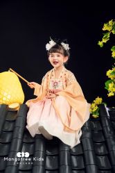 -芒果树国际儿童摄影(月亮河店)