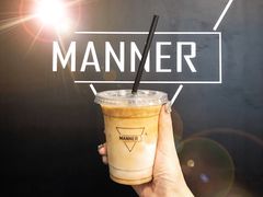 拿鐵-Manner Coffee(芮欧百货店)
