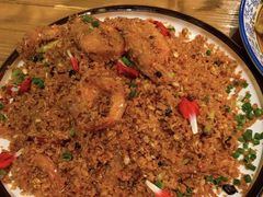 -临界音乐酒馆·小龙虾·江湖菜(华熙LIVE·鱼洞店)