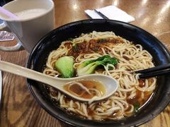 -李先生牛肉面大王(上海站南广场店)
