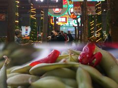 -三亚火车头万人海鲜广场