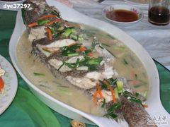 -新光酒家·河豚·海鲜·蟹料理(浦东店)
