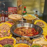 成都探店 | 被这家火锅店的黄喉惊艳到了！太绝了！