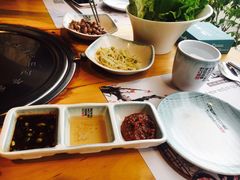 -唯成•韩国炭火烤肉 유성고기