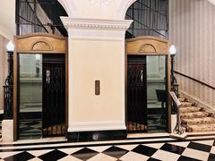 -LONG BAR 廊吧(外滩华尔道夫酒店)