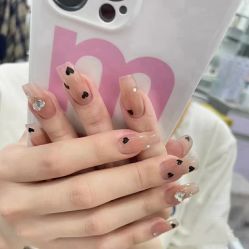 -悦指间美甲美睫