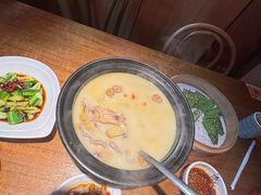 -乔街深夜食堂·小龙虾·高压锅生蚝(杭州总店)