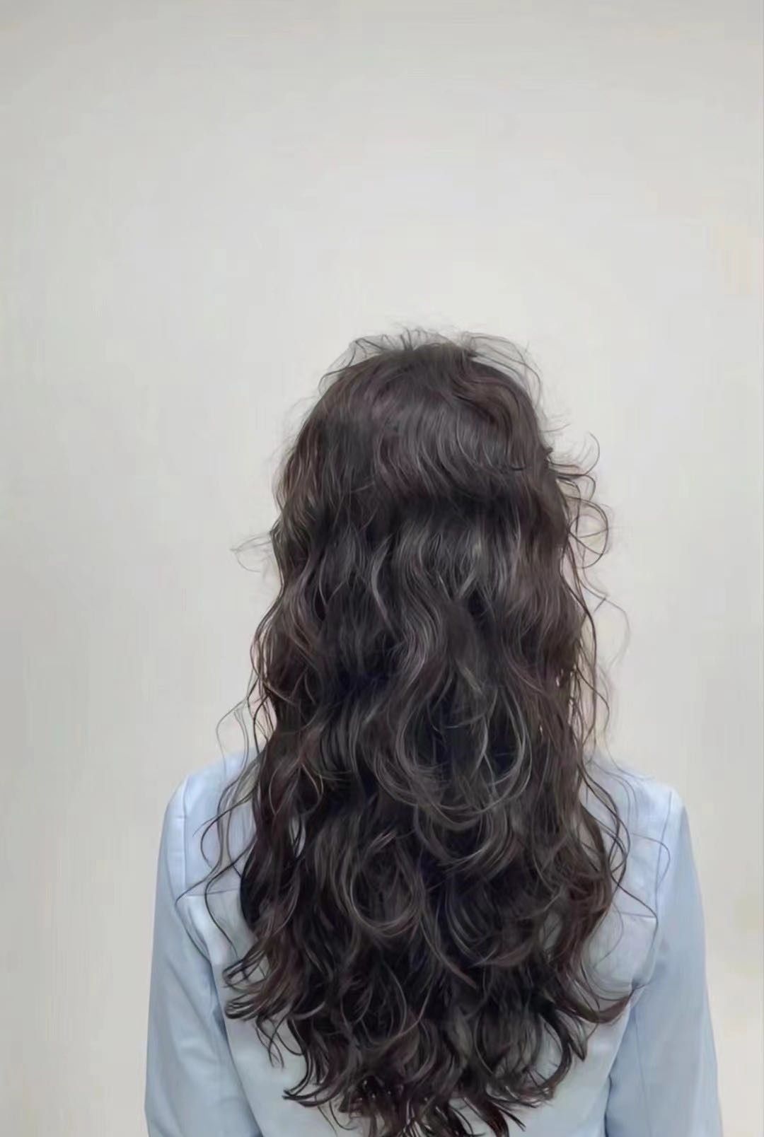 烫发法式烫复古卷发显脸小发型网红烫发潮流