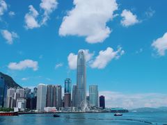 -香港回归祖国纪念碑