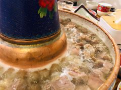 -毛辣果·贵州红酸汤牛肉火锅(西单店)