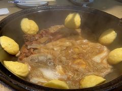 -万里闯关东铁锅炖菜馆(高新旗舰店)