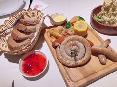 香肠拼盘-俄士厨房(时代天街店)