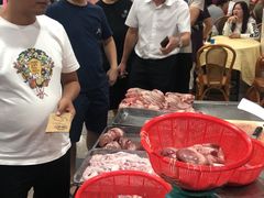-标记美食新鲜猪杂(兴南大道店)