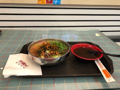 -红鼻子桂林米粉(金唐新光界店)