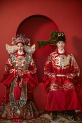 点击看大图 -挪娅婚纱摄影皇家会所