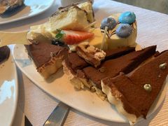 -万达文华酒店·48F云端窗景美食汇自助餐厅