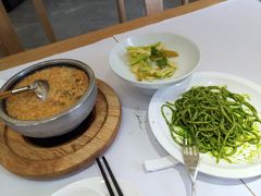 石锅冲浪泡饭-幸福蔬·时尚蔬食(黄山湖公园店)