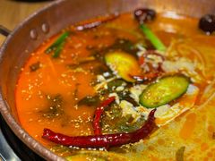 -洱火云南酸菜牛肉火锅(石景山当代商城店)