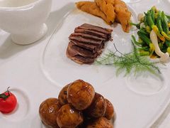 -汉通东林海鲜大酒店(鼓楼孝闻街店)