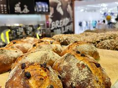 肉桂杂莓干法包-PAPER STONE BAKERY(天汇广场店)