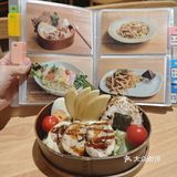 周五晚上，🐷城偶遇这家日料