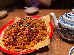 -泥糊破店小酒馆·团建聚餐(南京西路店)