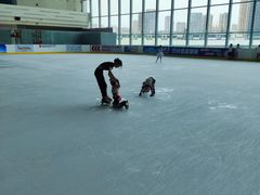 -冠军冰场CHAMPION RINK(凯德广场店)